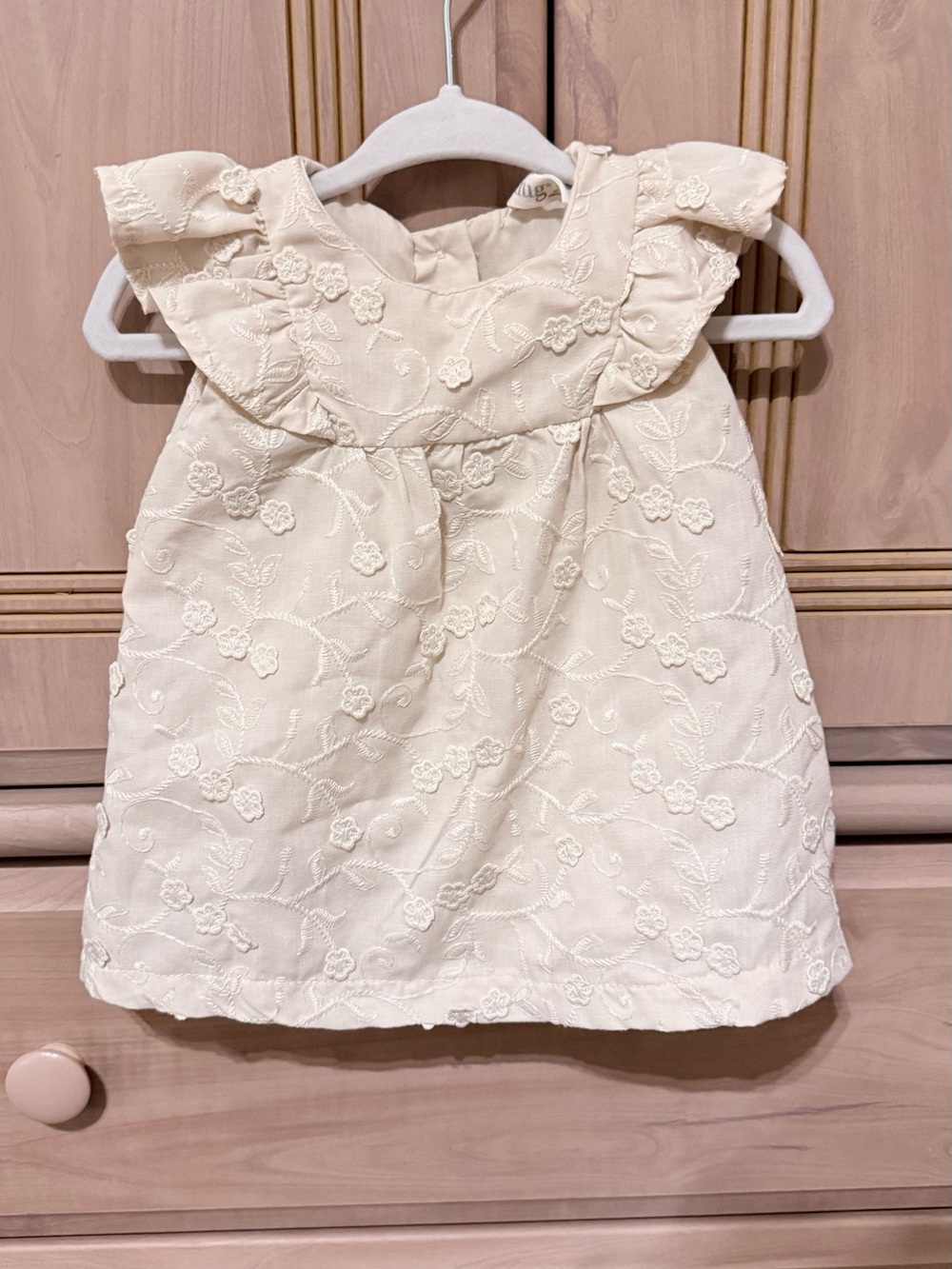 Girls' Cream Floral Embroidered Ruffle Dress - Elegant Special Occasion Dress